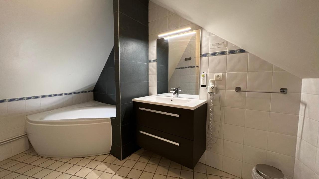 Logis Hotel Volcan Sancy Nébouzat Buitenkant foto